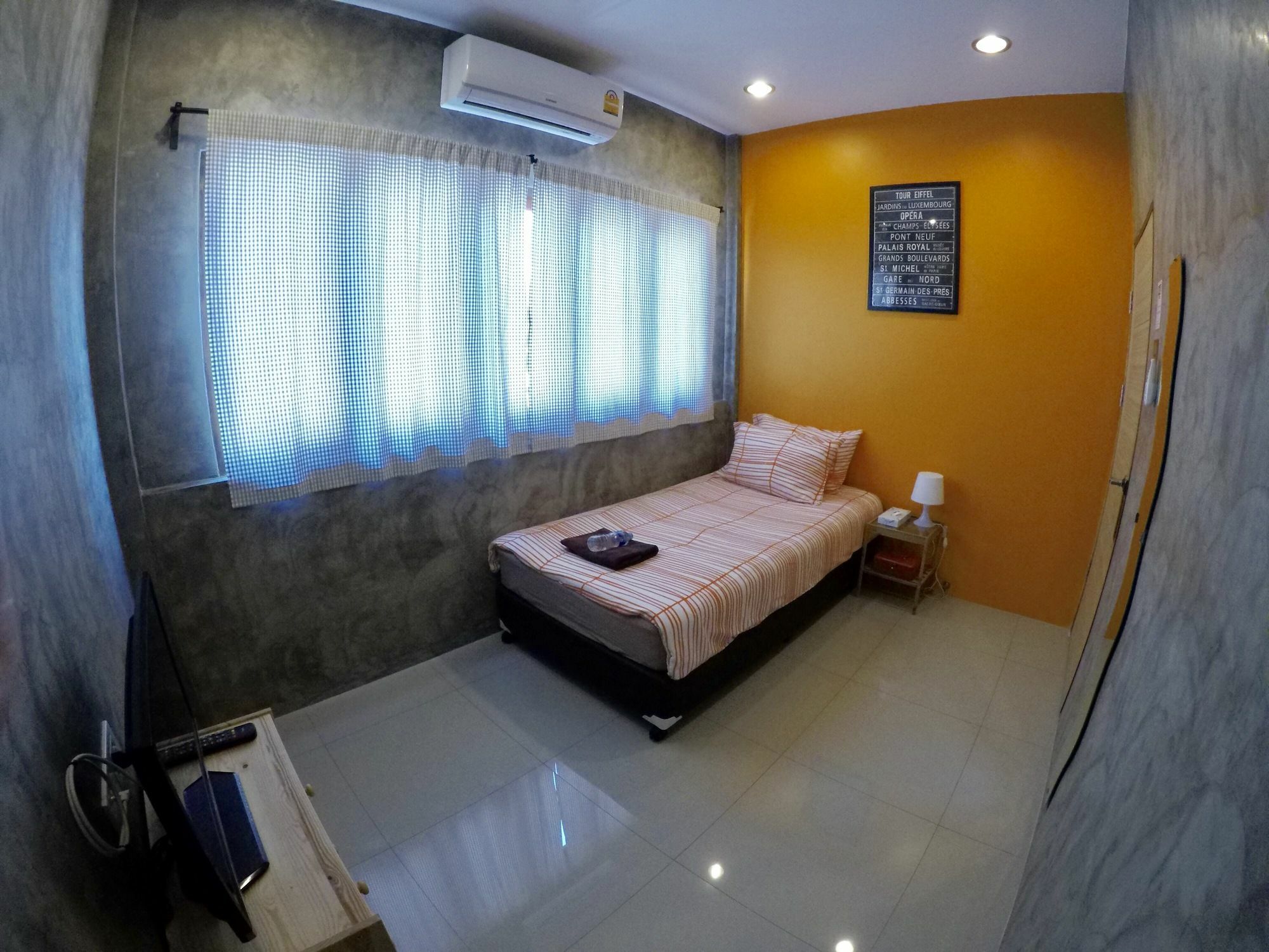Hotel The Ghee House Chiang Mai Esterno foto
